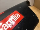Aprilia Sr 50 Használt Ülésalatti Idom (Karcok Vannak Rajta, Festés Hibás) FEKETE