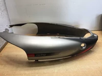 Aprilia Sr 50 Használt Ülésalatti idom (Karcok vannak rajta) Szürke