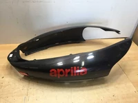 Aprilia Sr 50 Használt Ülésalatti idom (Karcok vannak rajta.)  Fekete ( Kör Sr )