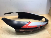 Aprilia Sr 50 Használt Ülésalatti Idom (Karcok Vannak Rajta, Festés Hibás) FEKETE