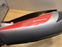 Aprilia Sr 50 Használt Ülésalatti Idom (Karcok Vannak Rajta) Szürke 