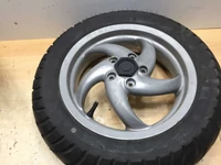 Gilera Runner 50 Használt Hátsó kerék (Kenda 130/70-12, Dot 4103)