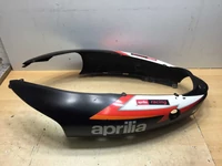 Aprilia Sr 50 Használt Ülésalatti Idom (Karcok Vannak Rajta) Fekete