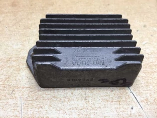 Feszültség szabályzók