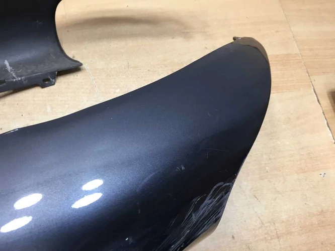 Aprilia Sr 50 Használt Ülésalatti Idom (Csúszott, Karcok vannak rajta) Metálszürke