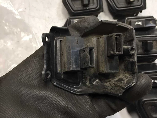 Aprilia Sr 50 Használt Bal Kormánykapcsoló (Kör Sr)