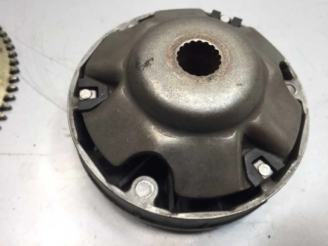 Aprilia sr 50 Használt Variátor szett /PIAGGIO/, Görgők kopottak!