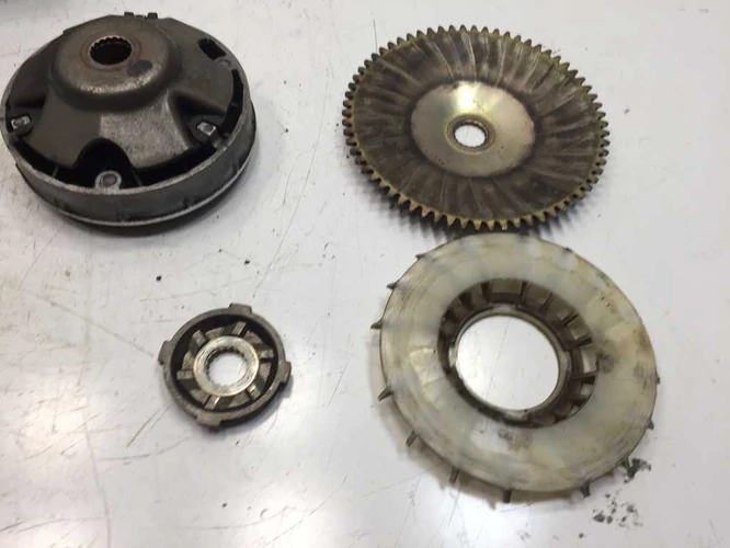 Aprilia Sr 50 Használt Variátor Szett ( Piaggio ), ( Kör Sr, Factory )