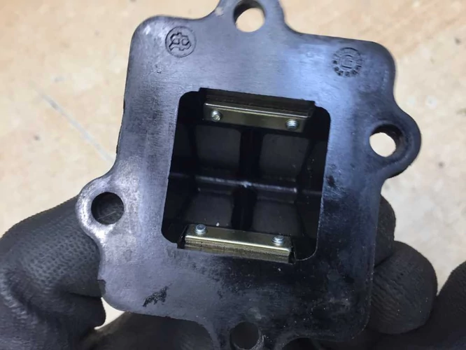 Aprilia Sr 50 Használt Membrán ( Morini ) 