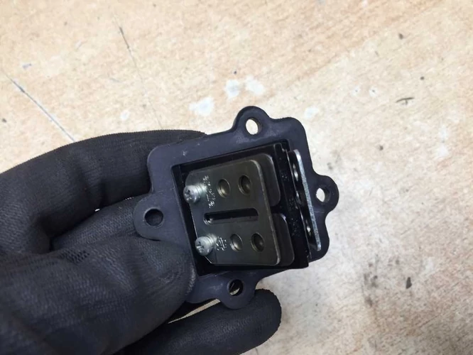 Aprilia Sr 50 Használt Membrán ( Morini ) 