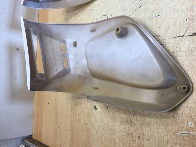 Gilera Runner 50 Használt Tuning Idomszett 12 db Burkolatot Tartalmaz ( 2005 ig )