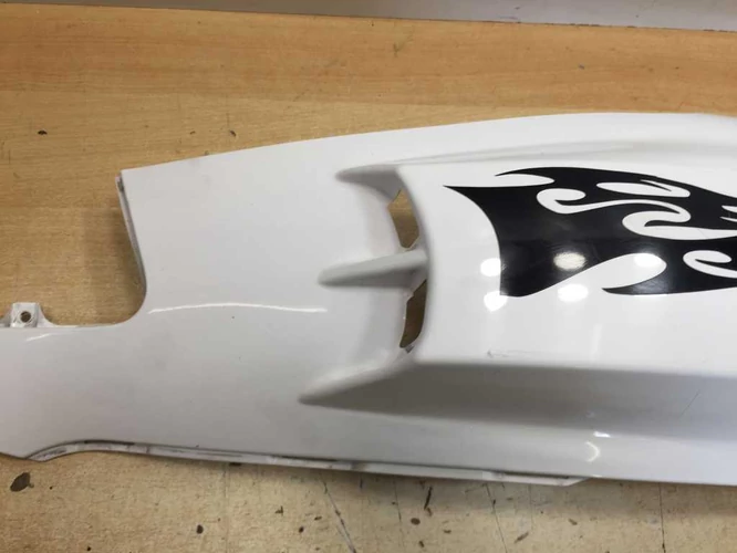 Gilera Runner 50 Használt Tuning Idomszett 12 db Burkolatot Tartalmaz ( 2005 ig )