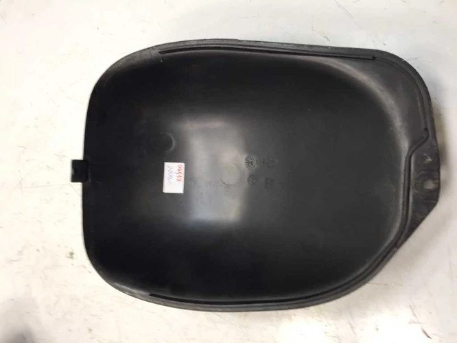 Gilera Runner 50 használt szervizablak (sisaktartóban) 