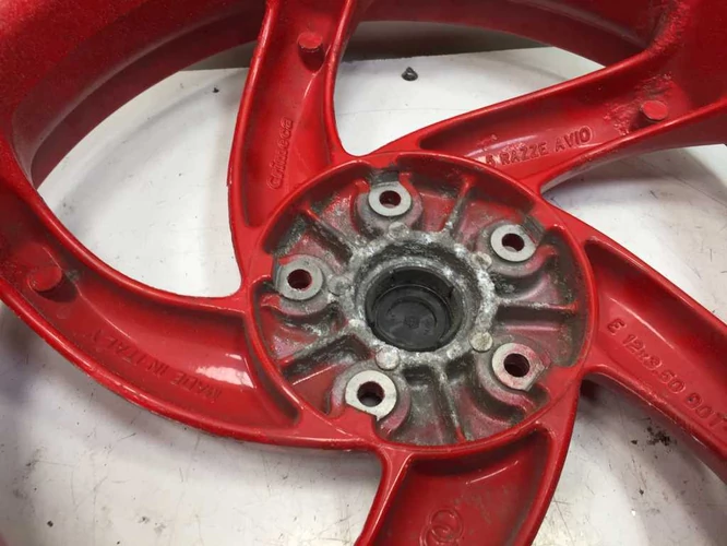 Gilera Runner 50 Használt Hátsófelni ( Piros)