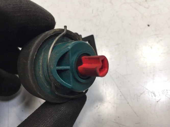 Gilera Runner 50 Használt Gyújtáskapcsoló Érintkező Aljzat