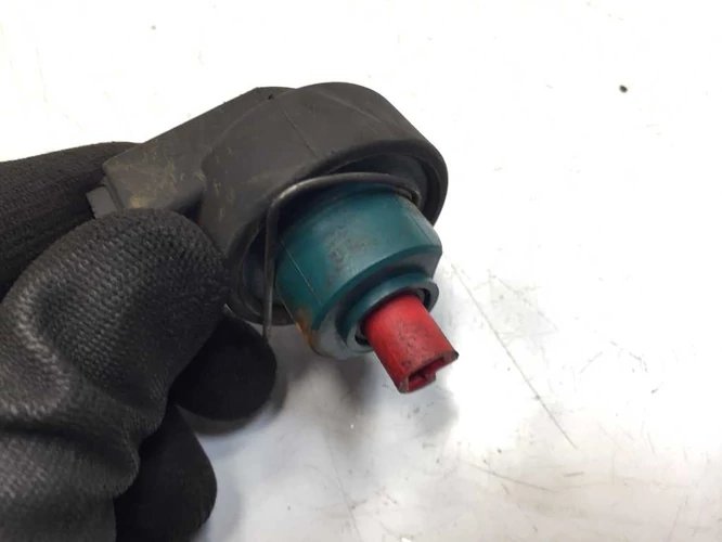 Gilera Runner 50 Használt Gyújtáskapcsoló Érintkező Aljzat