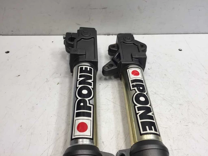 Aprilia Sr 50 Factory Használt Első Teleszkóp Pár Felújított  
