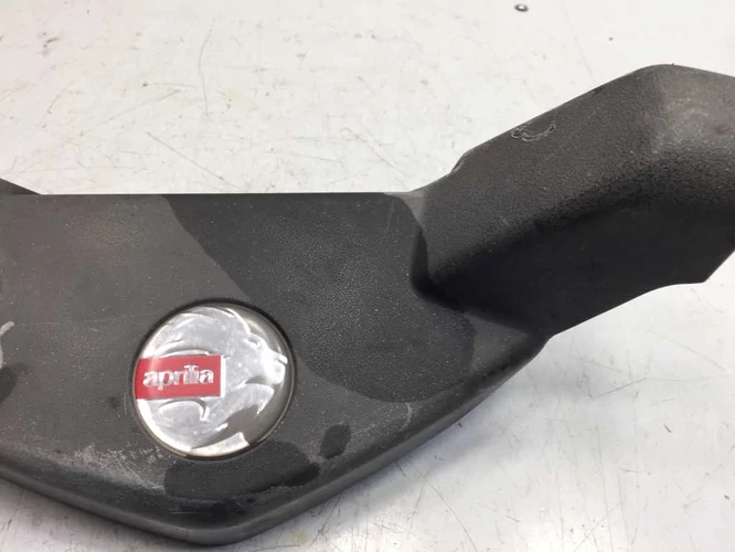 Aprilia Sr 50 Factory Használt Kormány Betétidom 