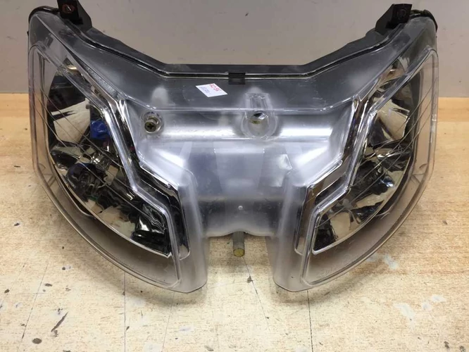 Aprilia Sr 50 Factory Használt Első Lámpa, Fényszóró