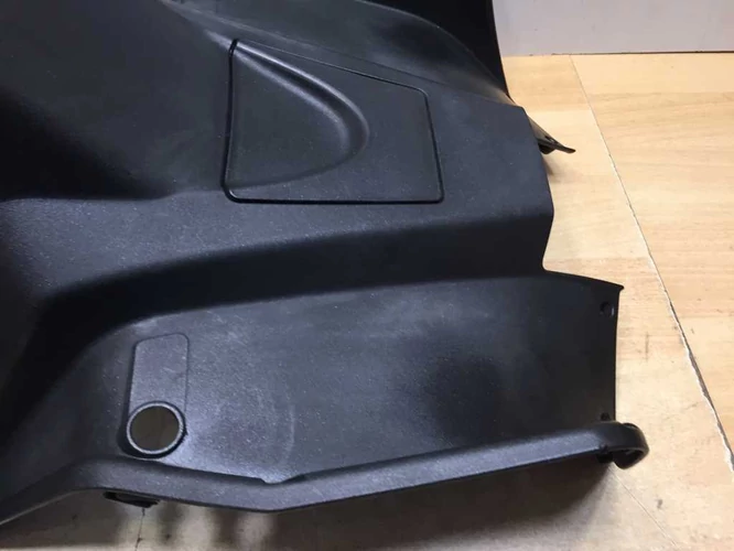 Aprilia Sr 50 Factory Használt Térdidom