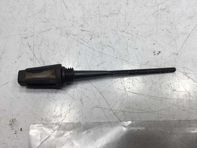 Aprilia Sr 50 Használt Hajtóműolaj Olajszintjelző Nívópálca ( Piaggio ) Kör sr, Factory