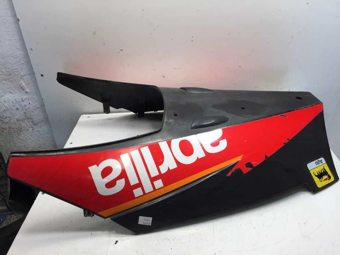 Aprilia Sr 50 Factory Használt Hasidom (karcok vannak rajta)