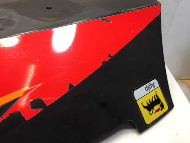 Aprilia Sr 50 Factory Használt Hasidom (karcok vannak rajta)