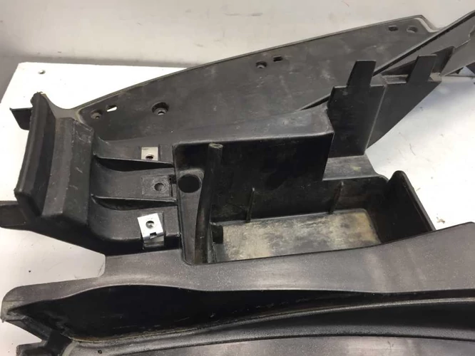 Aprilia Sr 50 Factory Használt Lábtartó, Taposóidom