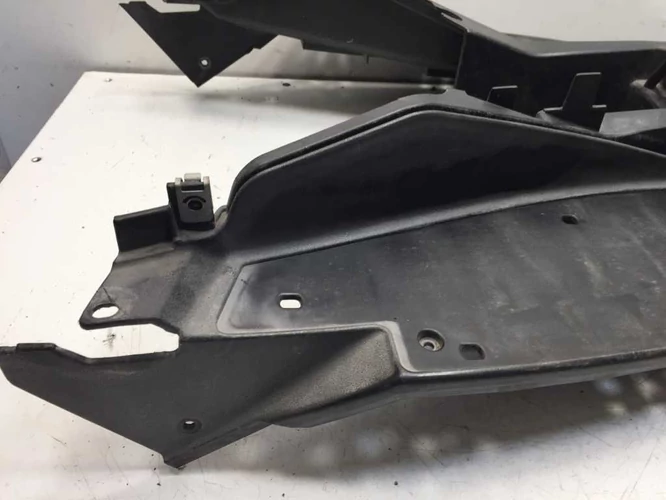 Aprilia Sr 50 Factory Használt Lábtartó, Taposóidom