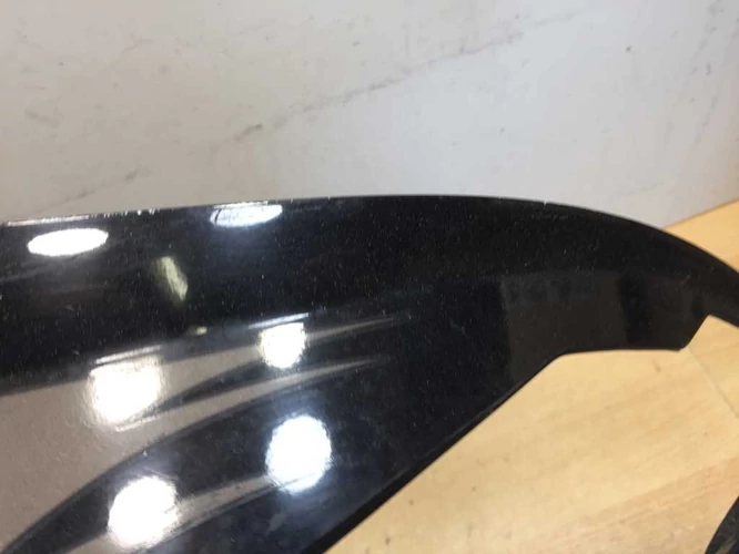 Aprilia Sr 50 Factory Jobb Orridom ( Sérült, Javított, Karcos ) El van törve !