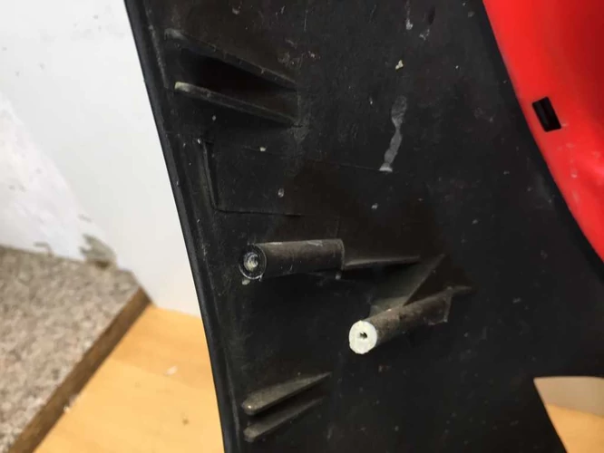 Aprilia Sr 50 Használt Orridom, Első Idom (Karcok vannak rajta, 1 db fülből Kb. 1 cm hiányzik ) Kör Sr