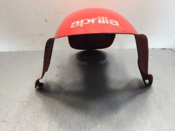 Aprilia Sr 50 Használt Első Sárvédő (Piros), (Sérült)
