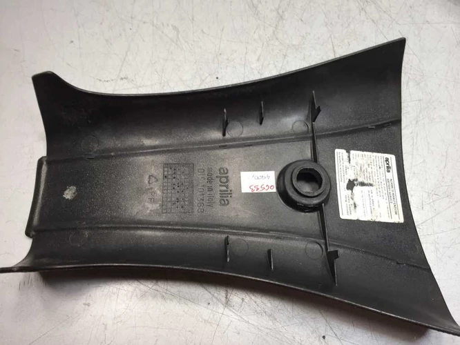 Aprilia Sr 50 Használt Akkumulátor Takaró (Kör sr)