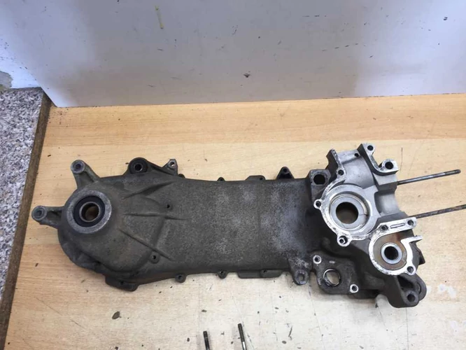 Aprilia Sr 50 Használt blokkfelek (Piaggio Karbis), (Kör Sr, Factory)
