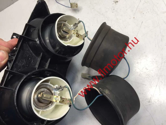 Aprilia Sr 50 Használt Első Lámpa, Fényszóró (Kör sr)