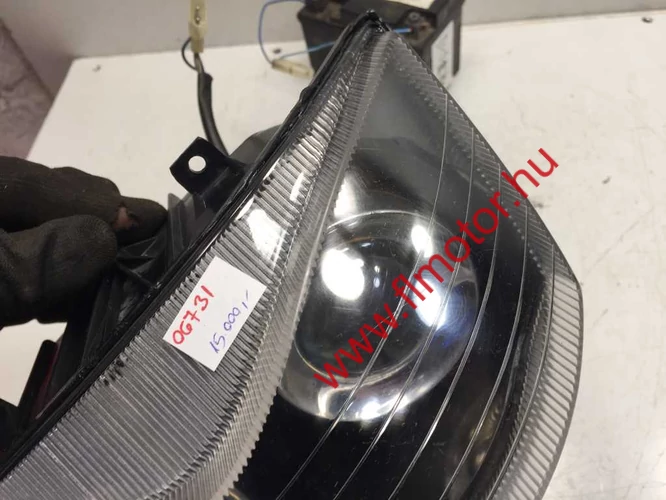 Aprilia Sr 50 Használt Első Lámpa, Fényszóró (Kör sr), (repedés van a plexin)